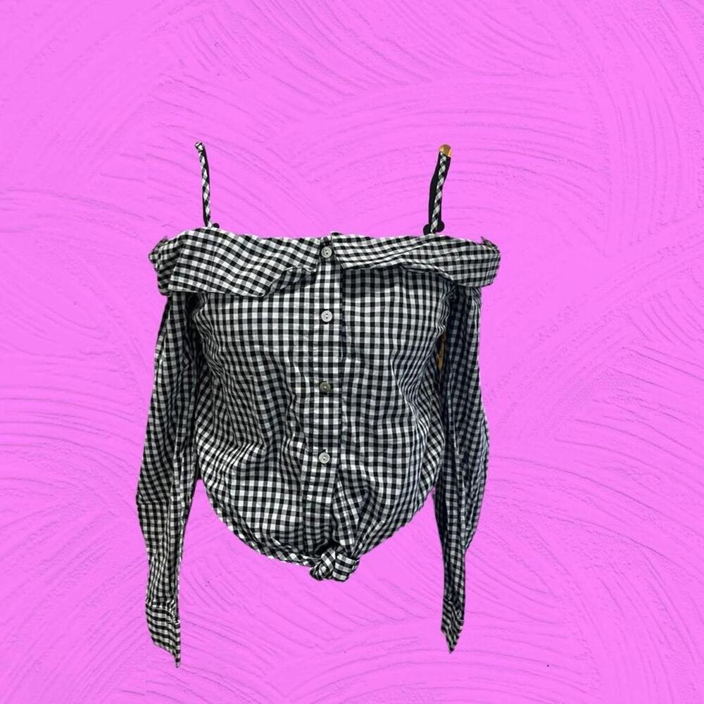 Forever 21 Black White Gingham off